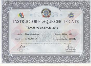 Nueva Placa de Instructor y Licencia ITF Año 2019
